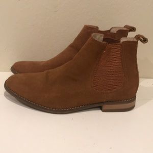 Men’s leather boots size 10